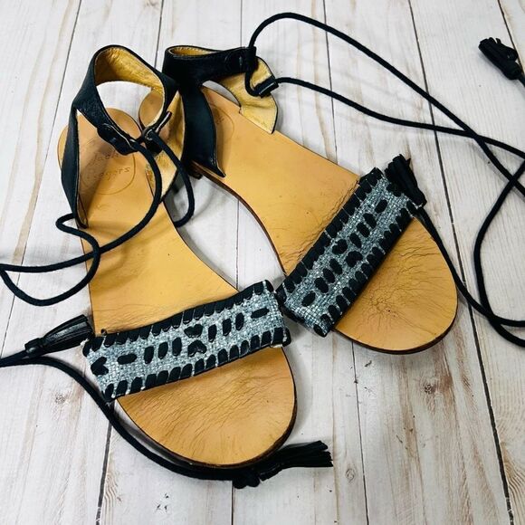 Jack Rogers Women's Blue Tasseled Ankle Wrap Sandals Size 6.5 - Picture 1 of 9